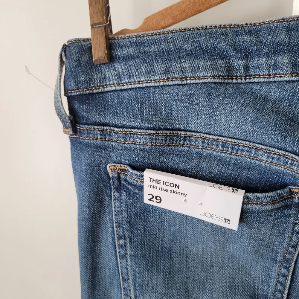 NWOT Joe's Jeans The Icon Mid Rise Skinny Georgina Eco Friendly Denim Jea…